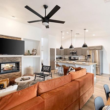 Alana House - Pool, Hot Tub, Bbq, Fire Pit And Walk To Hikes! Home โจชัวทรี ภายนอก รูปภาพ